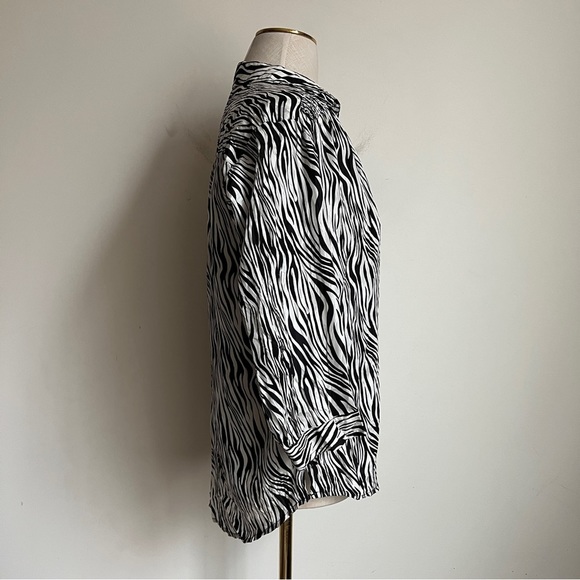 Gerard Darel Silk 3/4 Sleeve Zebra Printed Button Up Blouse Size 36 - Picture 5 of 7